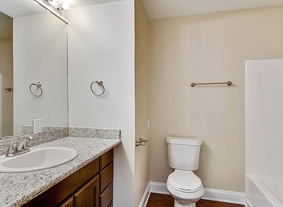 5th image of 324 Metairie Heights Ave