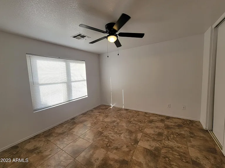 2259 E Spruce Dr — Photo 7