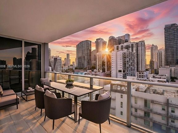 5th image of 1010 SW 2nd Ave Unit 1703
