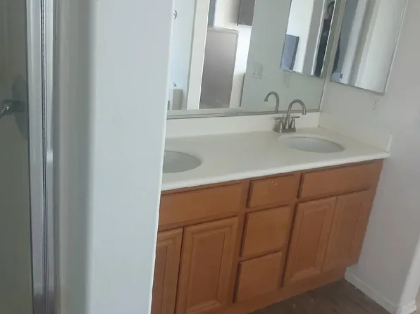 6325 Chattanooga Dr, Riverside, CA 92504