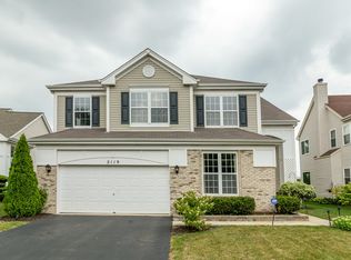 2119 Feldott Ln, Naperville, IL 60540