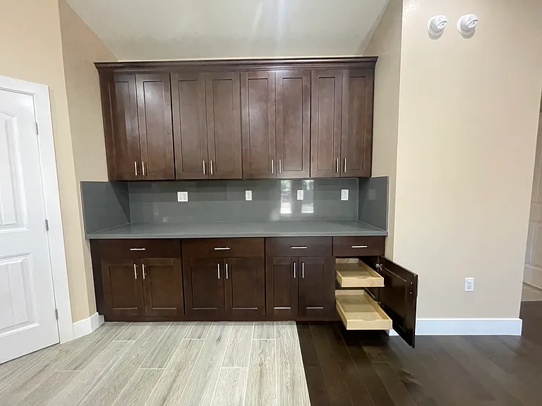 17515 Live Oak St — Photo 28