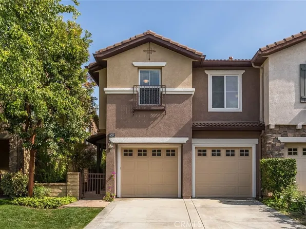 25618 Via Alisa, Valencia, CA 91381