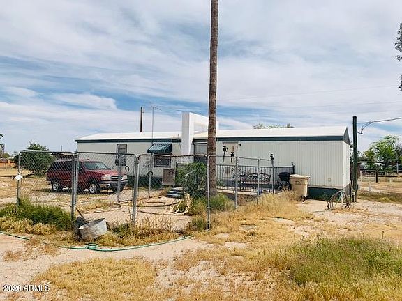 3rd image of 50380 W Mockingbird Ln
