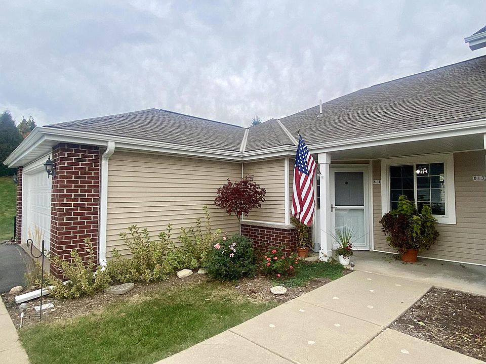 1st image of 811 Cumberland LANE