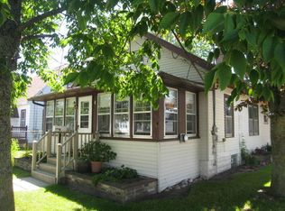 2425 14th St, Two Rivers, WI 54241