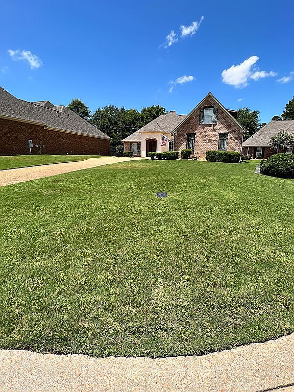 307 Lacoste Ct, Brandon, MS 39047 Zillow