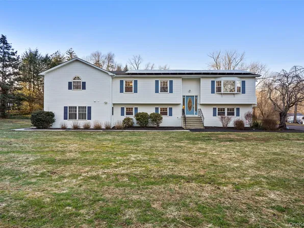 1356 Artis Road, Shrub Oak, NY 10588