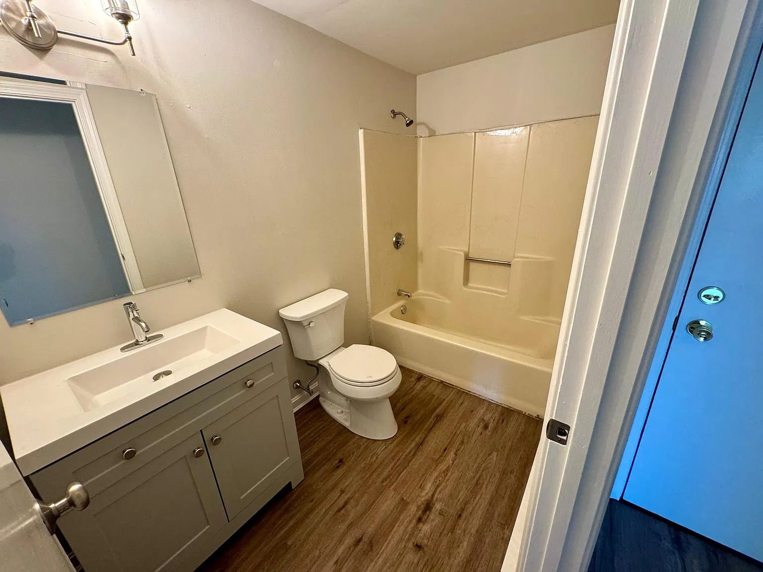 1 bed, 650 sqft, $1,795 — Photo 2