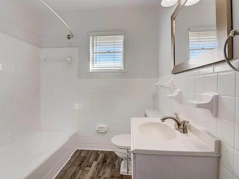 Polk Villas — Photo 16