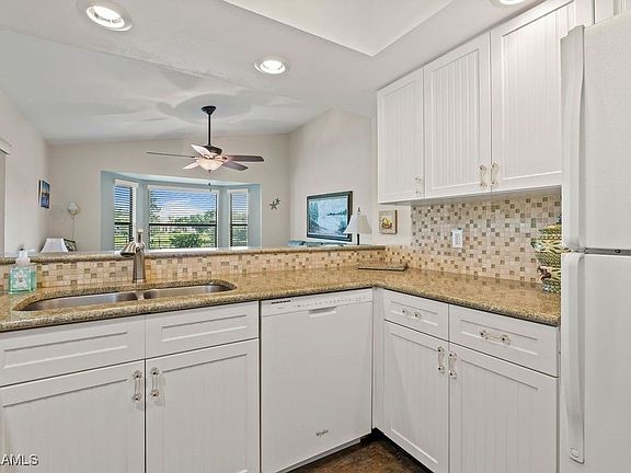 5th image of 13166 Winsford Ln