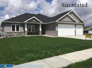 9400 Berg Dr, Lincoln, NE 68505