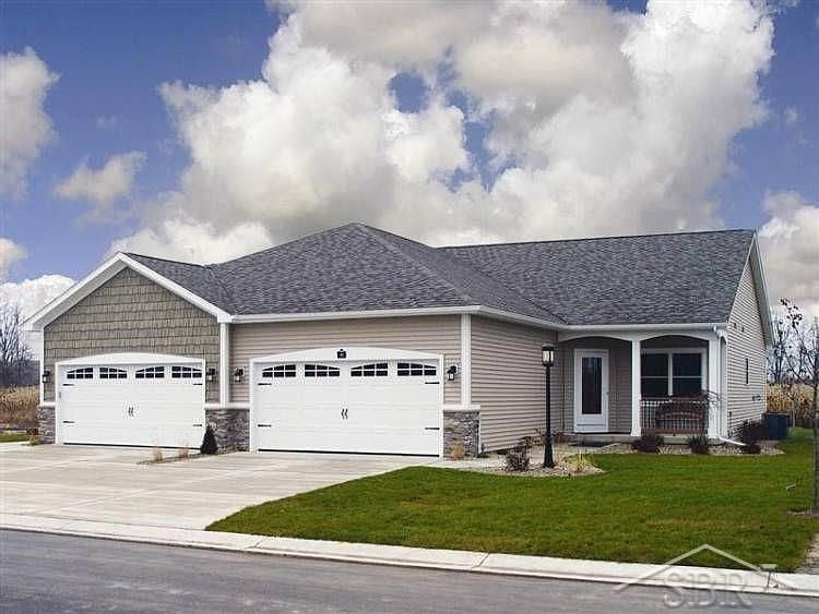 1st image of 23 Tuscany Cir