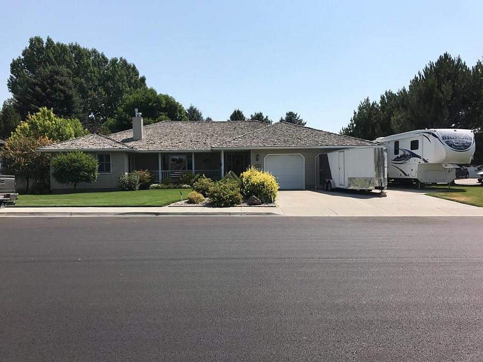 1st image of 761 S Park Ave
