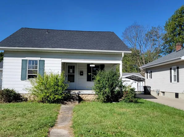 2915 Vermont Ave, Connersville, IN 47331