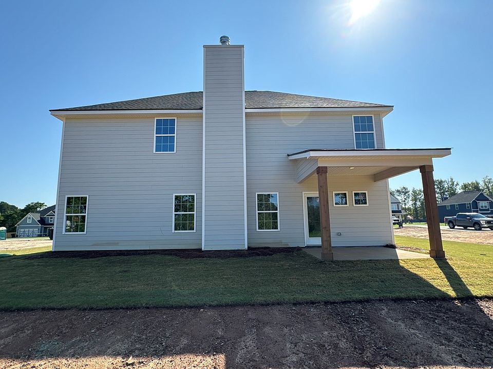 2nd image of 24 Sugar Maple Dr