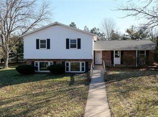 2749 Norton Rd, Stow, OH 44224