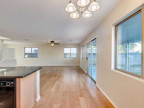 3rd image of 41218 N Cambria Dr