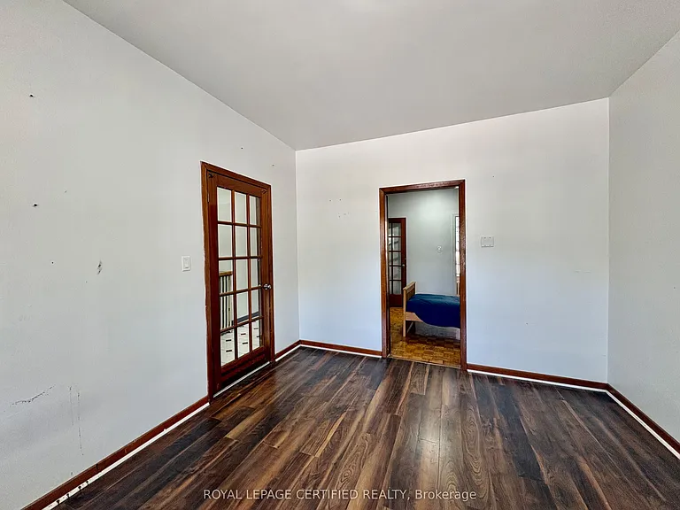36 Mitchell Ave — Photo 13