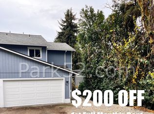 110 126th St E, Tacoma, WA