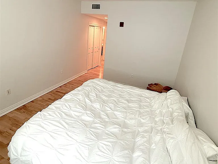 2700 E Cherry Creek South Dr #117 — Photo 15