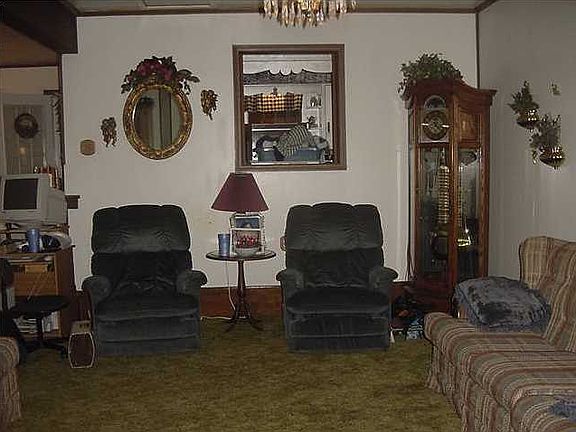 4th image of 1022 Hugh Daspit Rd #A
