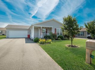 21 Waxwing Cir, Bechtelsville, PA 19505