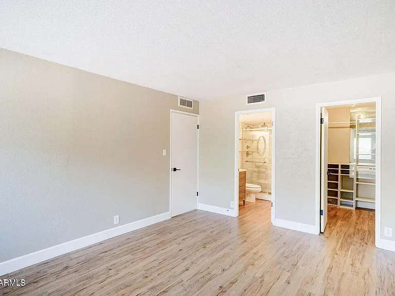 7920 E Camelback Rd #102 — Photo 6
