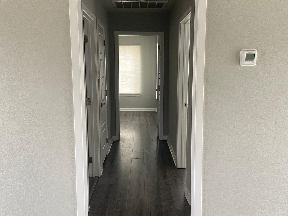 1st image of 207 Greer St #2