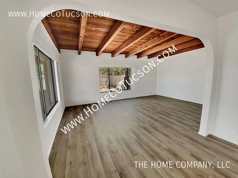 5243 N Stonehouse Pl — Photo 17