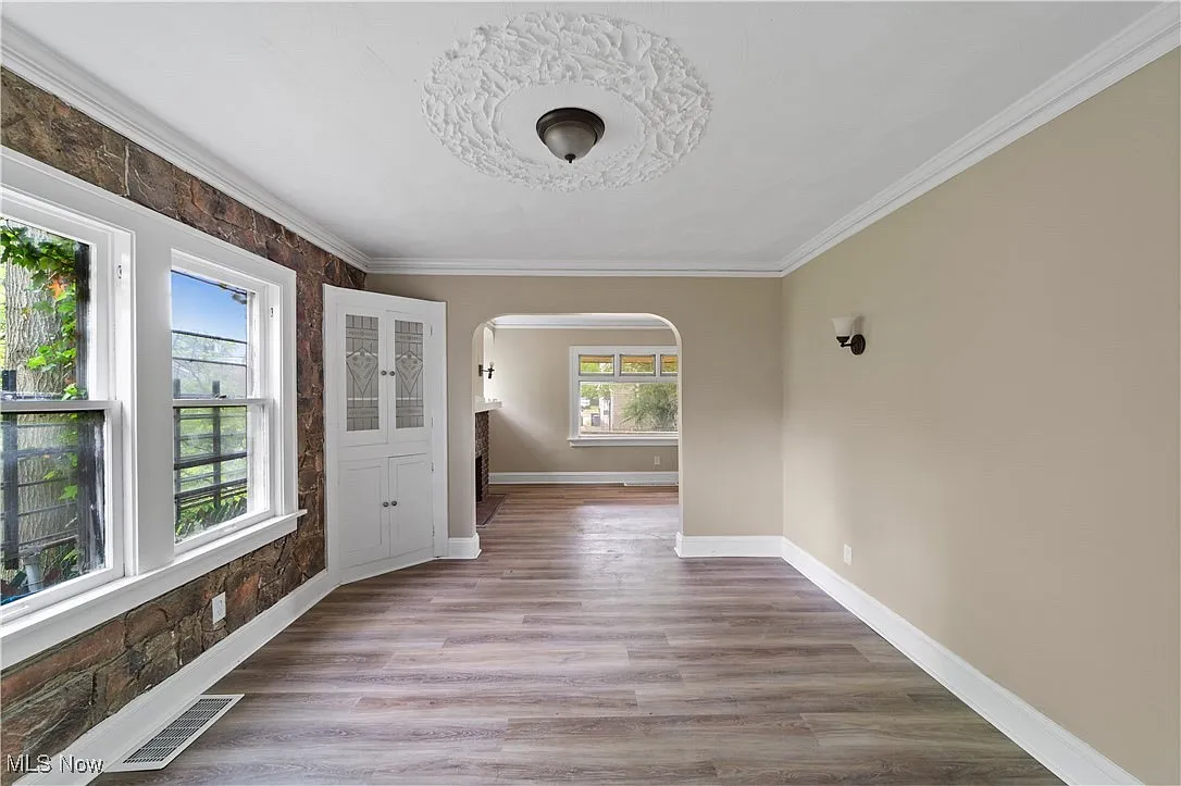 3 bed, 1283 sqft, $1,250 — Photo 2