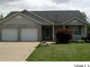 935 Carla Dr, Troy, IL 62294