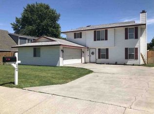 624 N Williams St, Kennewick, WA 99336