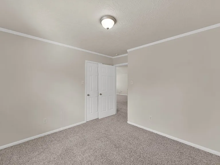 1443 Meadowhigh Ln — Photo 39