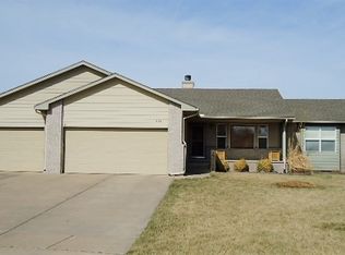 636 Plantation St, Maize, KS 67101