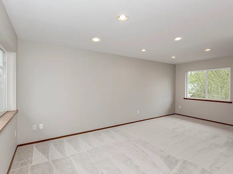 1333 149th Pl SW — Photo 6