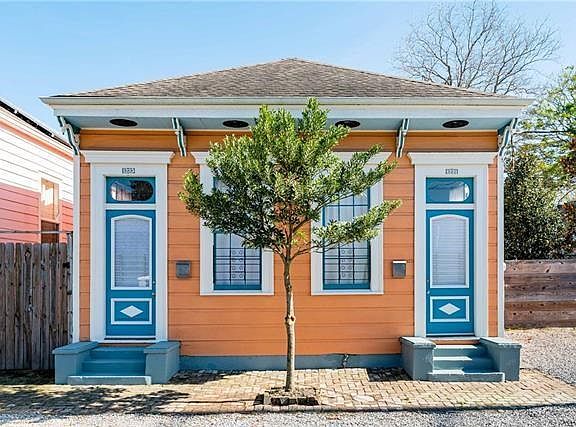 2nd image of 1223 Port St #1223