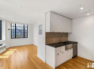 99 Downing St #3EE, Brooklyn, NY 11238