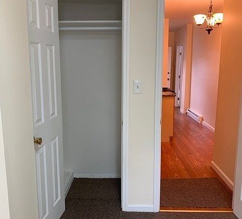 4th image of 73-13 Utopia Pkwy Unit 1