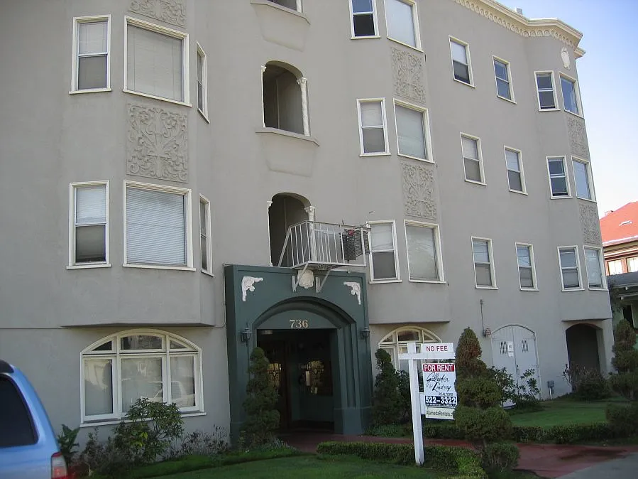 736 Lincoln Avenue US GRANT