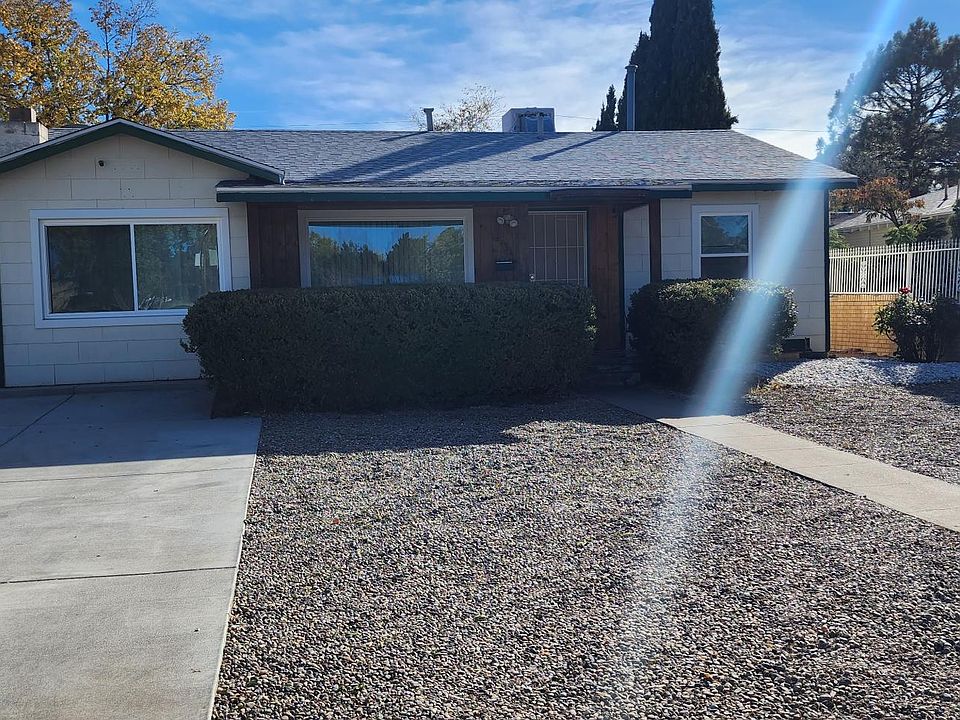 1st image of 3432 Kathryn Ave SE