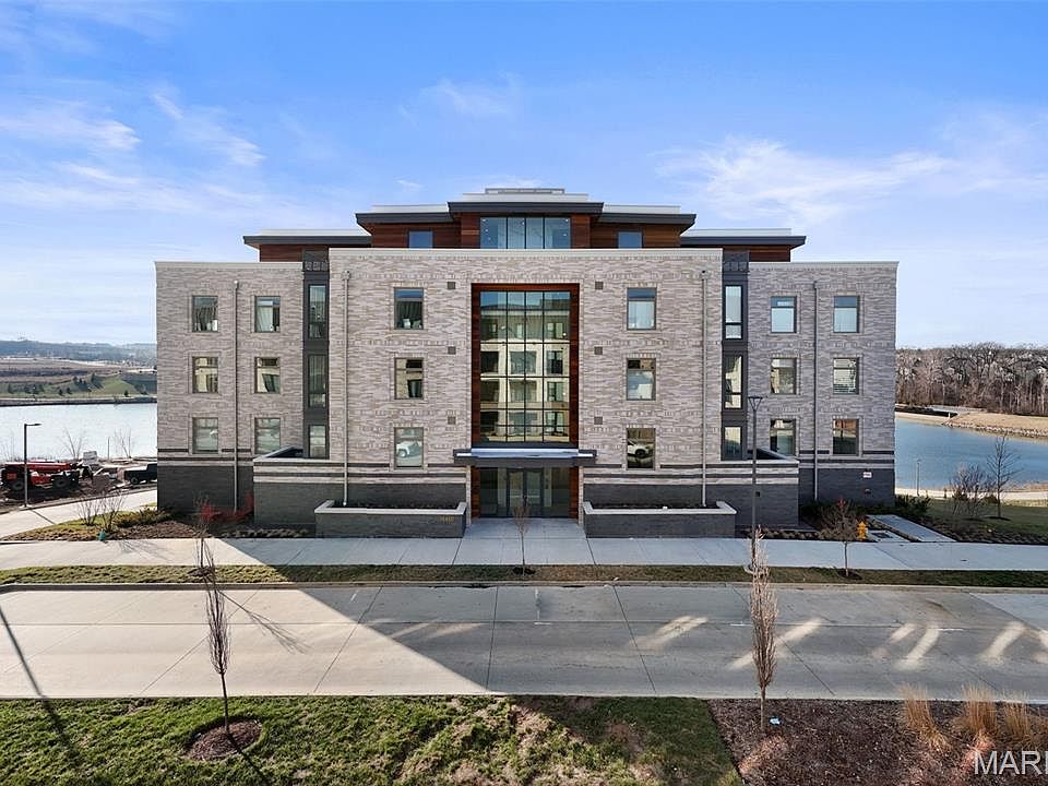 1st image of 16460 Wildhorse Lake Blvd #303