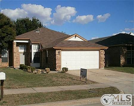 1st image of 5303 Barberry Dr
