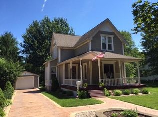 521 S Park St, Reedsburg, WI 53959