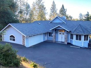 12702 Cresthaven Dr, Groveland, CA 95321