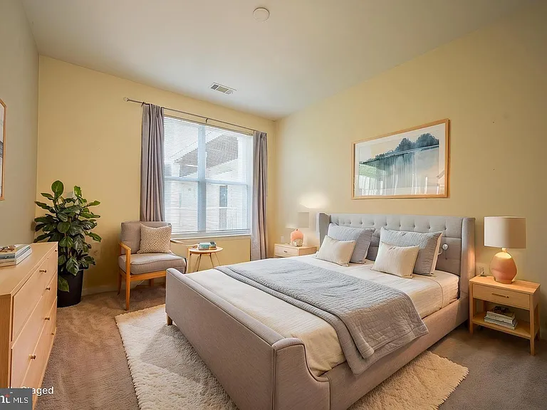 2765 Centerboro Dr #368 — Photo 4