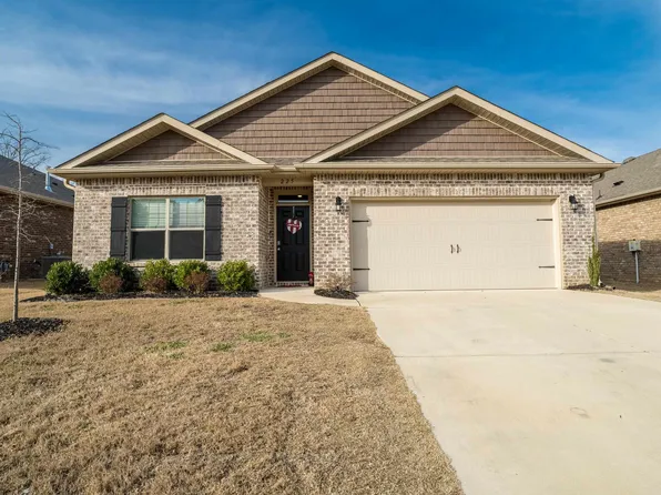 225 Ashland Dr SW, Hanceville, AL 35077