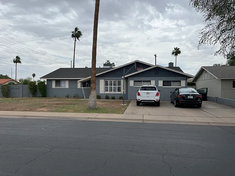 3307 S La Corta Dr — Photo 1