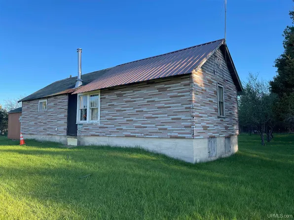 N21456 Pach Ln #F1, Perronville, MI 49873