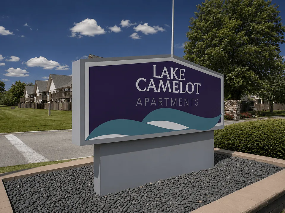 Lake Camelot Apartments